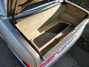 Bild 23/30 von Mercedes-Benz 560 SL (1989)