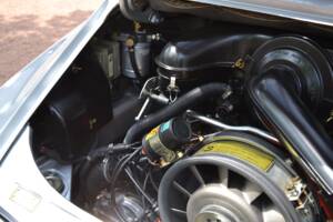 Immagine 30/31 di Porsche 911 2.2 S (1971)