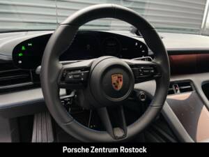 Bild 22/31 von Porsche Taycan 4S (2026)