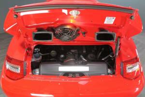 Image 30/50 of Porsche 911 Carrera 4S (2011)