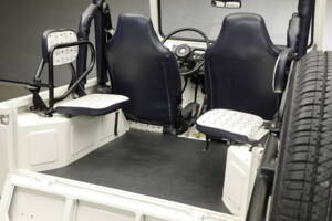 Image 18/23 of Suzuki LJ 80 (1981)