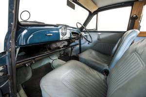 Image 9/50 of Morris Minor 1000 Traveller (1968)