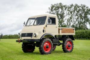 Afbeelding 1/15 van Mercedes-Benz Unimog 401 (1955)