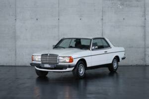 Imagen 1/36 de Mercedes-Benz 280 CE (1979)