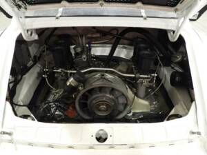 Immagine 11/15 di Porsche 911 SC 3.0 (1989)