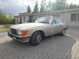 Image 3/43 of Mercedes-Benz 560 SL (1988)