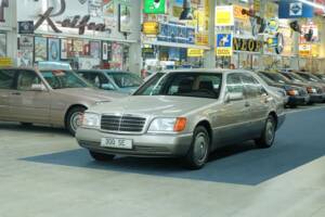 Bild 9/50 von Mercedes-Benz 300 SE (1992)
