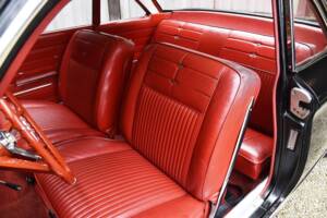 Bild 21/38 von Chevrolet Corvair Monza Coupe (1963)
