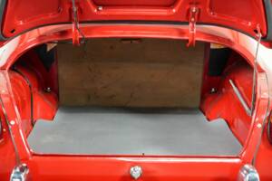 Image 19/34 of Saab 96 V4 (1967)