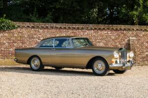 Image 42/50 of Rolls-Royce Silver Cloud III "Chinese Eyes" (1965)