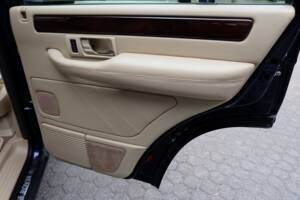 Afbeelding 51/95 van Land Rover Range Rover 4.6 Vogue (2002)