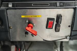 Afbeelding 32/40 van Mercedes-Benz 350 SLC (1973)