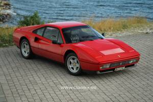 Image 23/27 de Ferrari 328 GTB (1985)