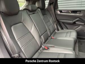 Imagen 16/32 de Porsche Cayenne Turbo E-Hybrid (2025)
