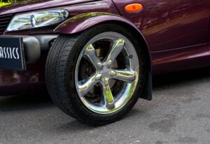 Image 15/29 of Plymouth Prowler (1999)