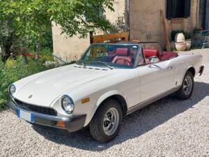 Bild 4/8 von FIAT Spider 2000 (1980)