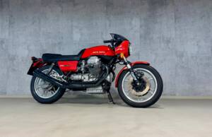 Image 32/33 of Moto Guzzi DUMMY (1979)