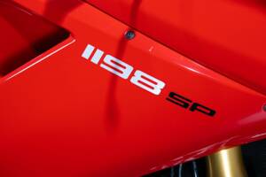 Immagine 44/50 di Ducati DUMMY (2011)