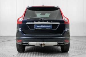 Image 13/50 de Volvo XC60 D3 (2017)