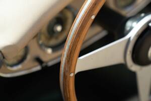 Bild 34/50 von Austin-Healey 100&#x2F;6 (BN4) (1957)