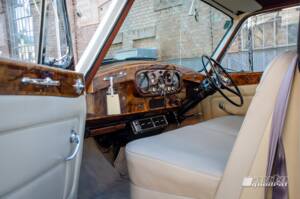 Bild 11/14 von Rolls-Royce Phantom V (1966)