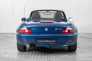 Image 13/50 of BMW Z3 2.2i (2001)
