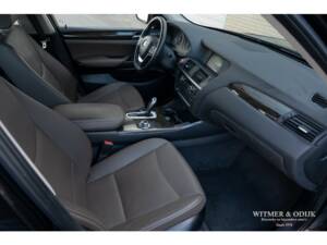 Bild 16/21 von BMW X3 xDrive35i (2011)