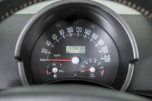Imagen 19/48 de Volkswagen New Beetle 1.6 (2004)