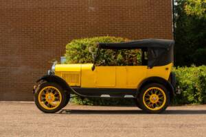 Image 4/50 de Ford Model T Touring (1926)