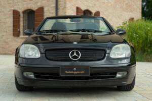 Obraz 3/50 pojazdu Mercedes-Benz SLK 200 (1998)
