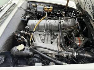 Image 44/50 of Mercedes-Benz 280 SL (1969)