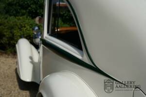 Bild 33/50 von Bentley 3 1/2 Liter Park Ward FHC (1933)