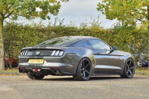 Bild 25/30 von Ford Mustang Shelby GT 350 (2016)