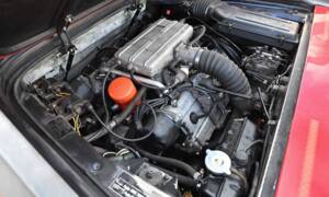 Image 5/50 of Ferrari Mondial 8 (1981)