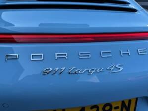 Immagine 26/27 di Porsche 911 Targa 4 GTS (2015)