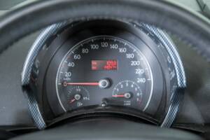 Image 19/50 de Volkswagen New Beetle 2.0 (2006)