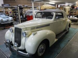 Bild 46/50 von Packard One-Twenty (1939)