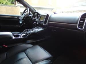 Imagen 53/97 de Porsche Cayenne Turbo (2011)