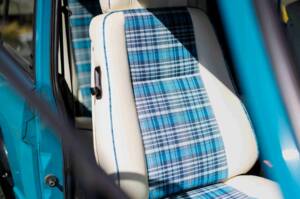 Imagen 6/25 de Land Rover Range Rover Classic 2.5 Turbo D (1992)