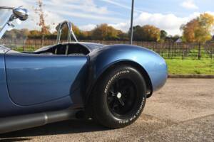 Image 11/50 de AC Cobra 427 (1999)