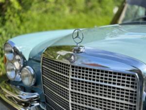 Bild 53/54 von Mercedes-Benz 280 SE (1970)