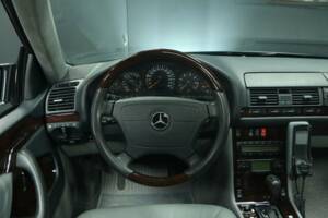 Bild 15/50 von Mercedes-Benz CL 420 (1998)