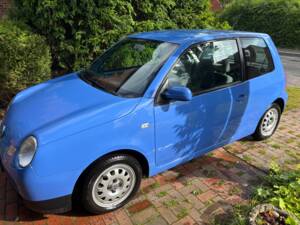 Bild 6/21 von Volkswagen Lupo 1.2 TDI 3L (2002)