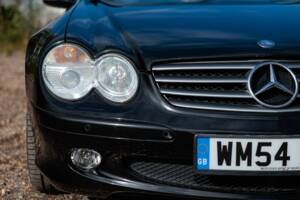 Image 20/50 of Mercedes-Benz SL 350 (2004)