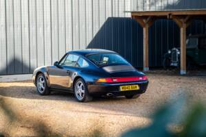 Image 16/93 de Porsche 911 Carrera (1994)