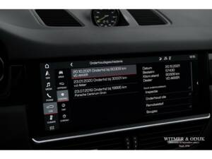 Image 27/37 of Porsche Cayenne E-Hybrid (2018)