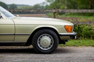 Afbeelding 12/45 van Mercedes-Benz 450 SL (1980)