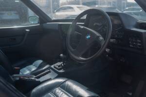 Bild 33/50 von BMW 635 CSi (1984)