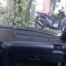 Image 27/51 of BMW 318i (1985)