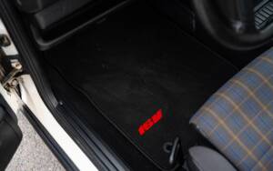 Image 22/48 de Volkswagen Golf Mk II GTi 16V 1.8 (1990)